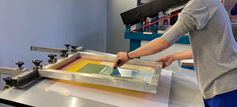 Sérigraphie Abidjan : tout ce qu&rsquo;il faut savoir avant de commander