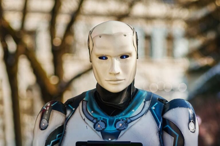 L'IA invisible : comment l'intelligence artificielle s'infiltre dans votre quotidien sans que vous le remarquiez
