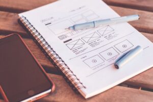 L'UX/UI au-delà des écrans : comment le design invisible façonne l'expérience utilisateur