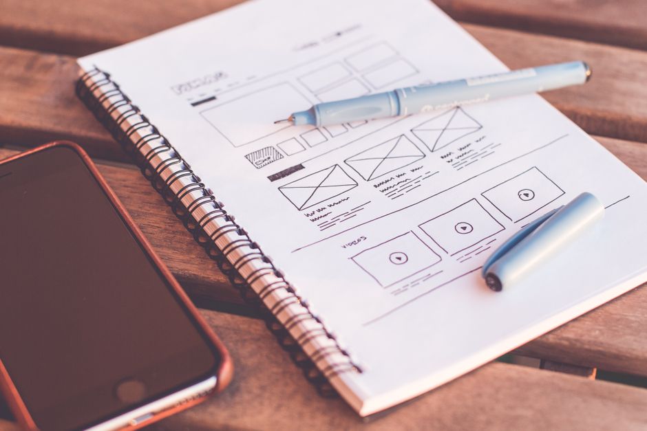 L'UX/UI au-delà des écrans : comment le design invisible façonne l'expérience utilisateur
